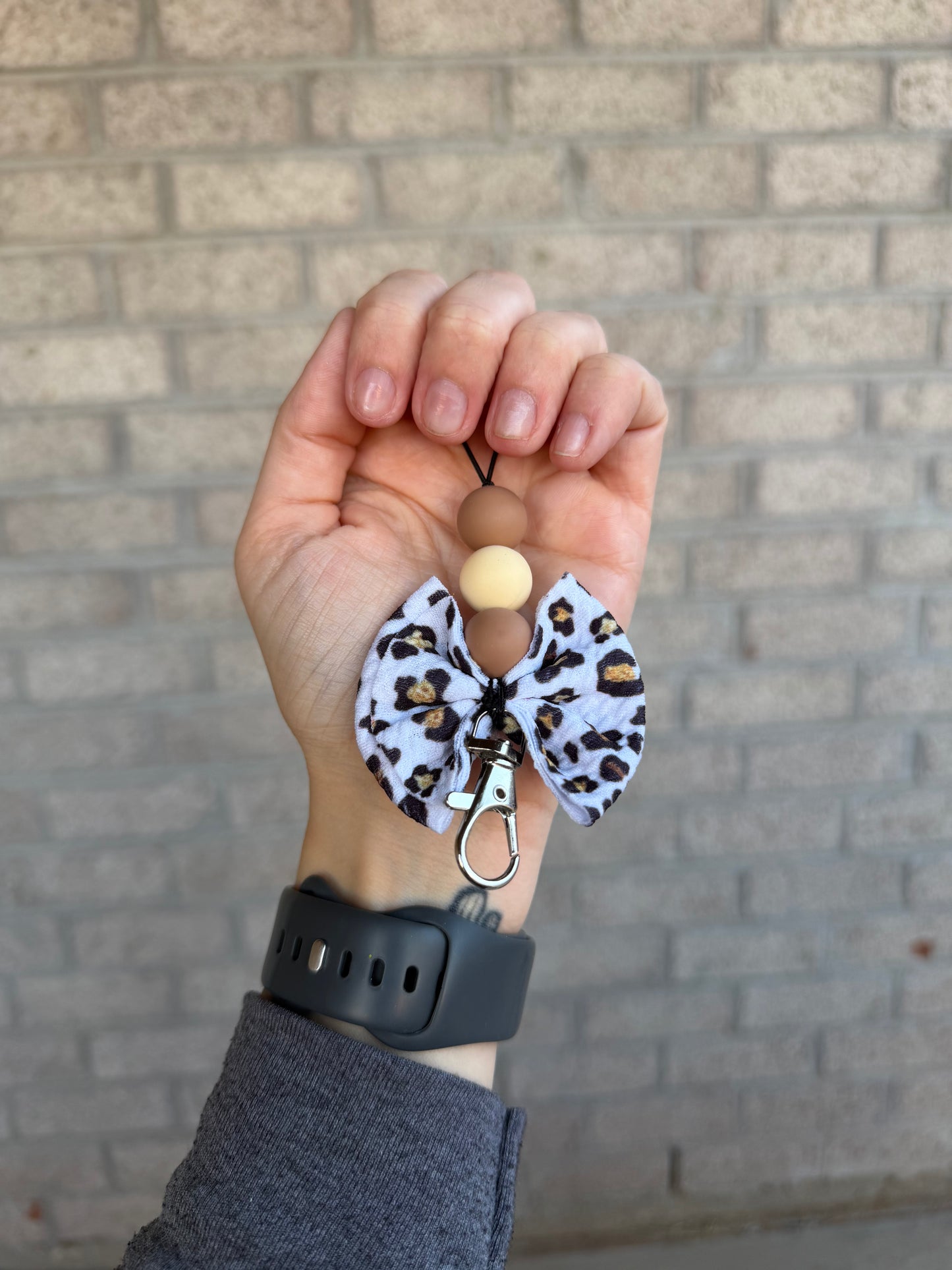 Cheetah Bow