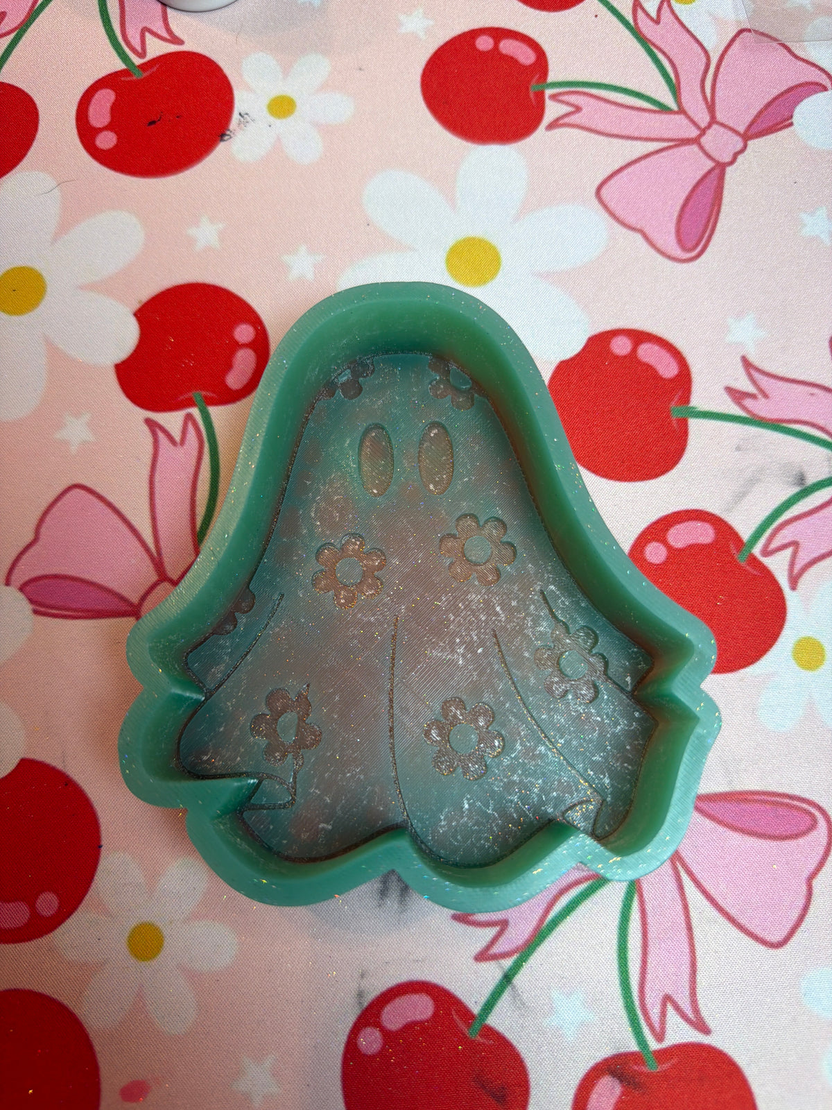 floral ghost